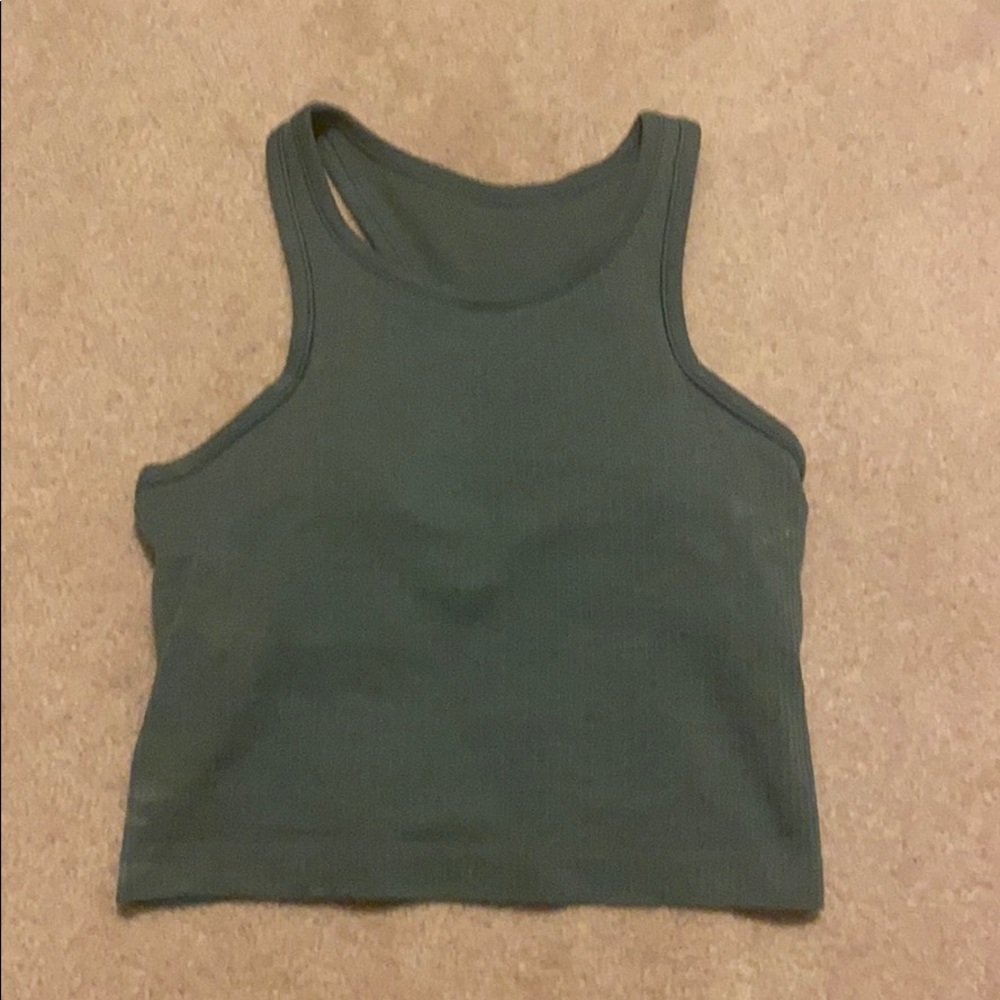 Lululemon Ebb to Street Crop tank